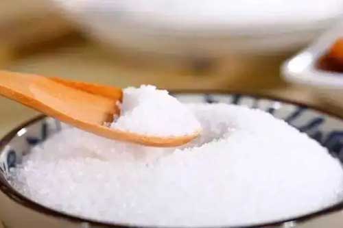 食盐在生活中的一些妙用方法